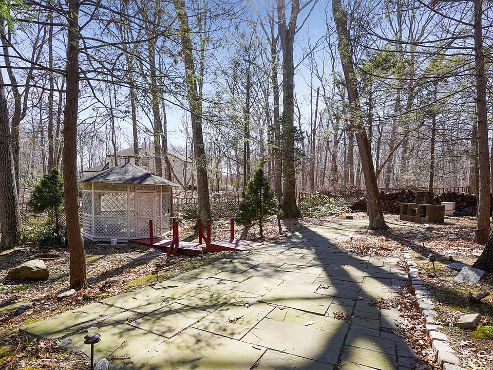 137 Fern Rd, East Brunswick, NJ 08816 Zillow