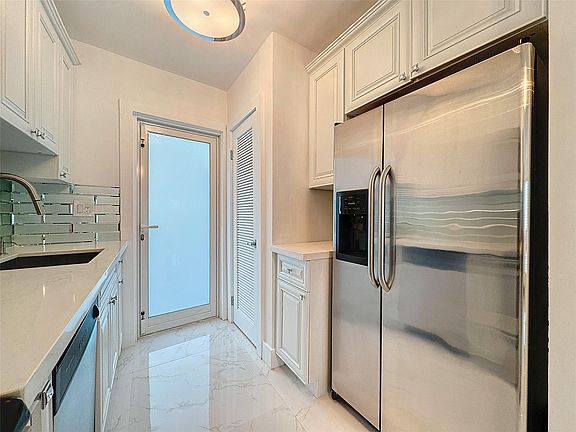 3rd image of 3250 NE 28th Street #211