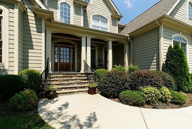 2nd image of 3105 Donlin Dr