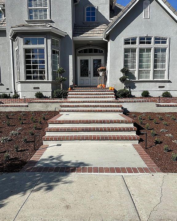 2nd image of 935 Rutherford Cir