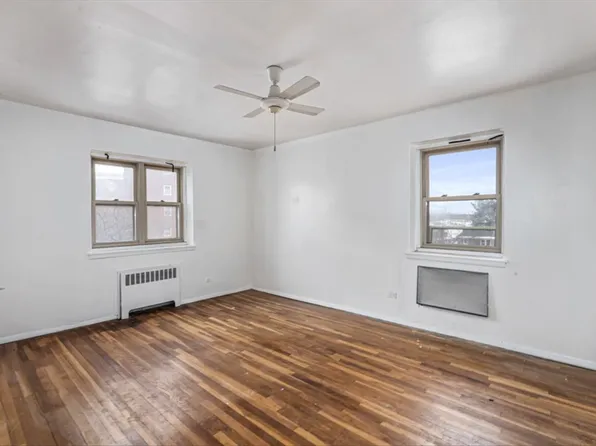 144-55 Melbourne Avenue image 8 of 18