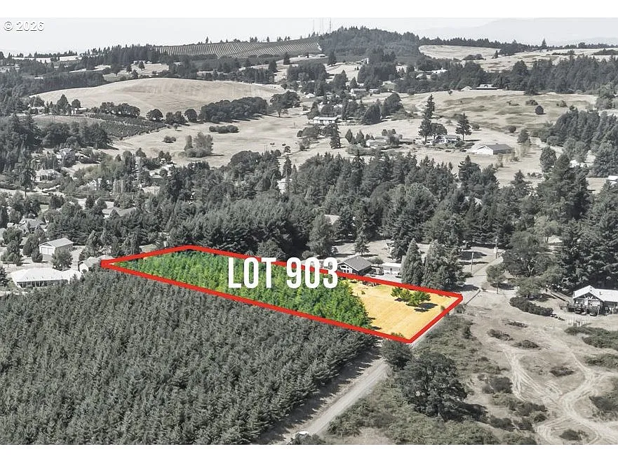 Everett Dr S photo 1