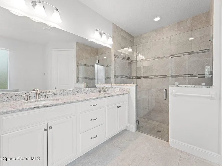 7440 Jazero Pl — Photo 14