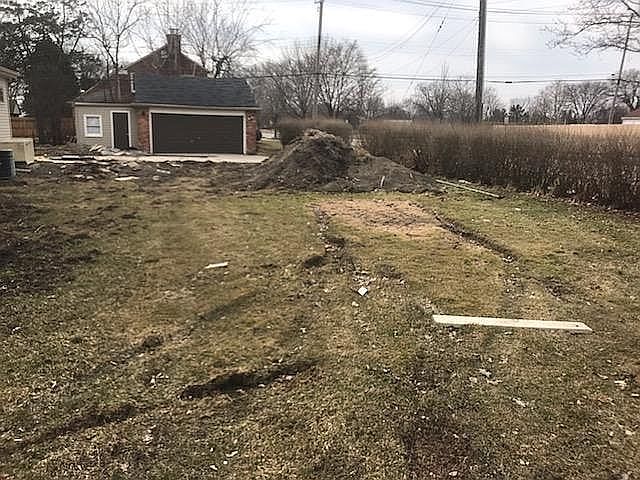 2nd image of 1471 Anita Ave