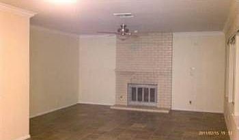 5th image of 2621 Darwin Pl