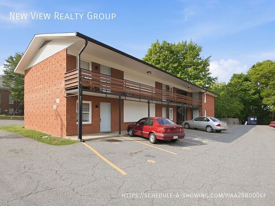 1st image of 260 Church St NE #6