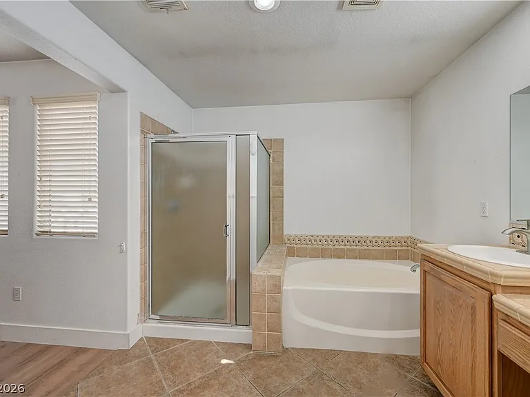 9985 Big Bow Springs Ct — Photo 26
