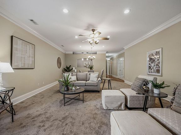 4th image of 6805 French Quarter Ct