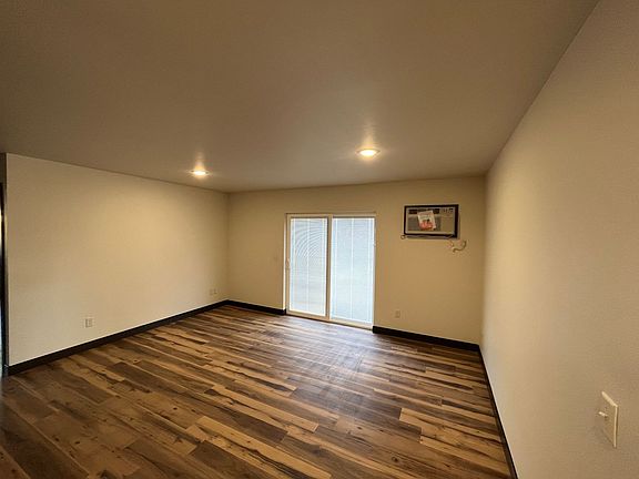 5th image of 5246 Christopher Dr #A