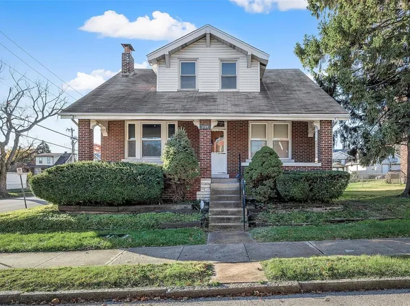 1102 Hornsby Ave, Saint Louis, MO 63147