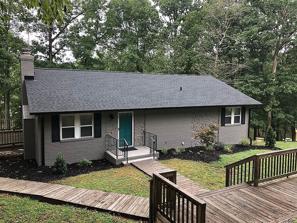 1st image of 83 Anchor Dr