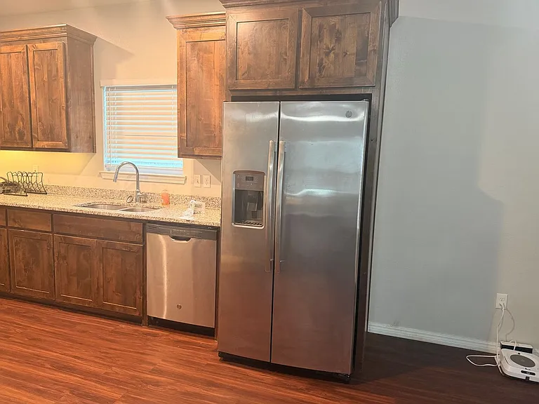 1002 Westgate Ave — Photo 4
