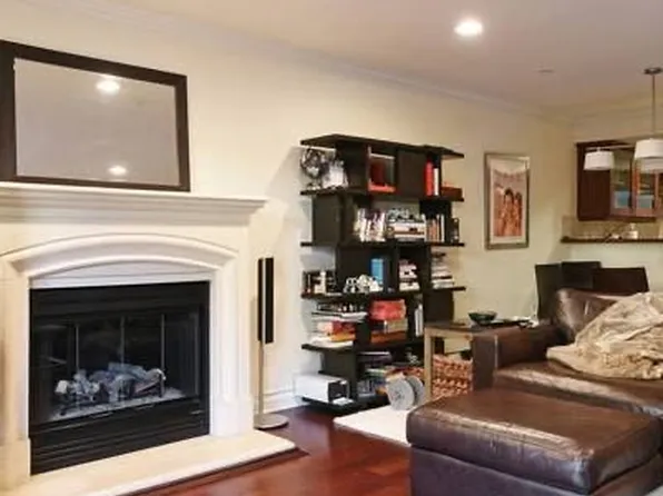 1417 S Westgate Ave, Los Angeles, CA