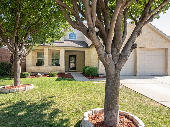 2nd image of 320 King Elder Ln