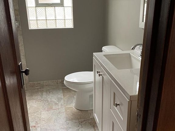 5th image of 3626 W Cornelia Ave APT 2