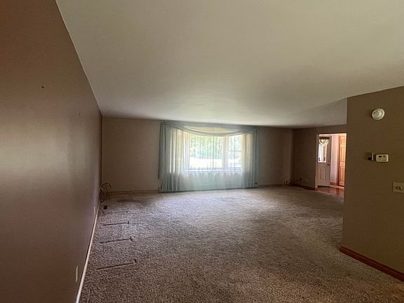 5th image of 7567 S Bingham Ave