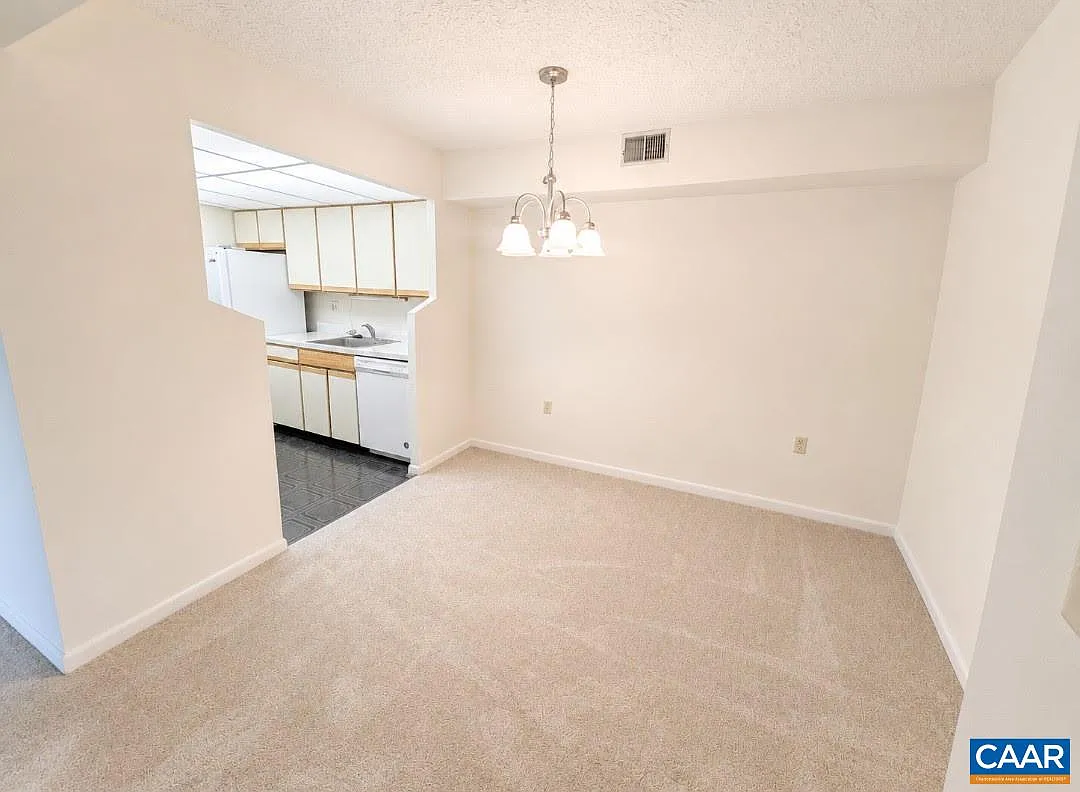 2 bed, 2.0 bath, 1120 sqft, $1,850 — Photo 4