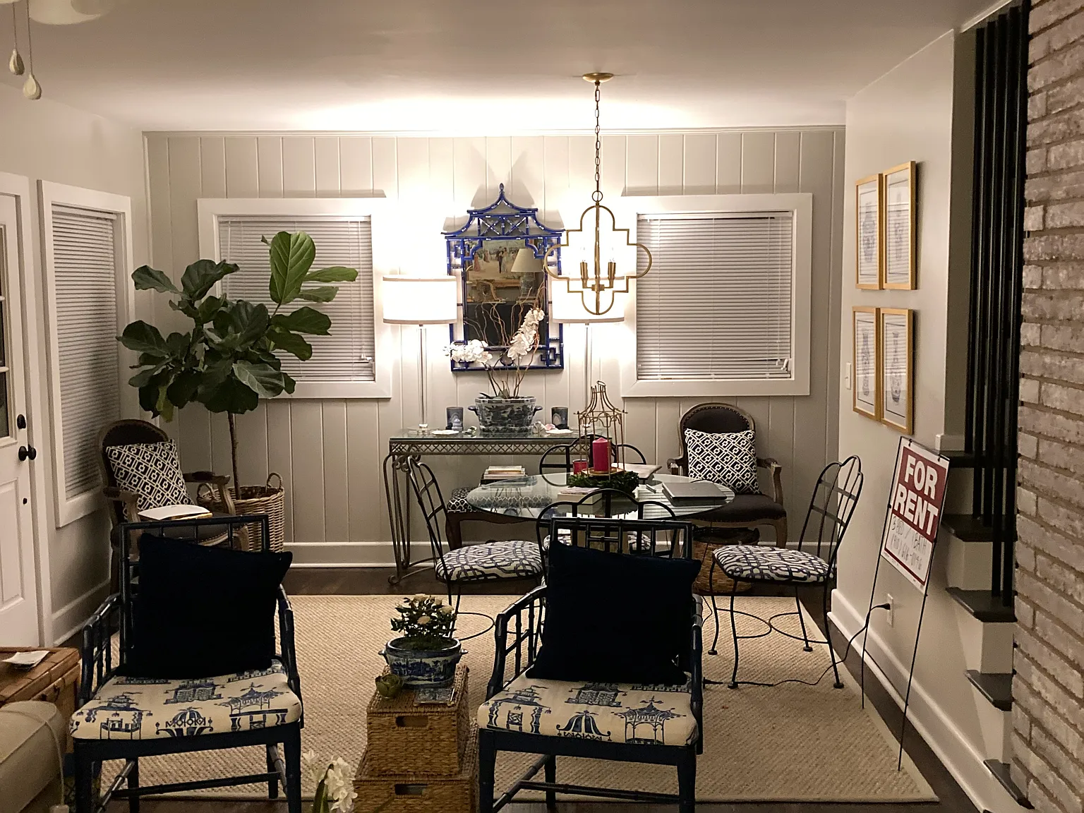 3 bed, 1076 sqft, $2,400 — Photo 4