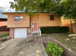 1505 Summerhill Ct, Harrison, AR 72601