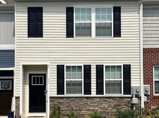 11 Vespucci Ln, Martinsburg, WV 25404