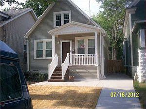 1st image of 82 Wakefield Ave