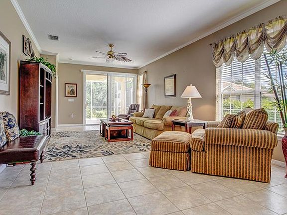 4th image of 5628 Hidden Oak Ct