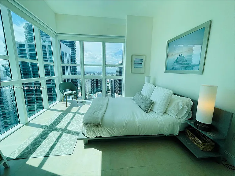 951 Brickell Ave #4211 — Photo 23