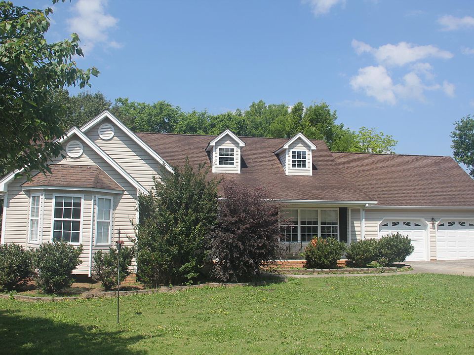 1st image of 160 Cardinal Rd