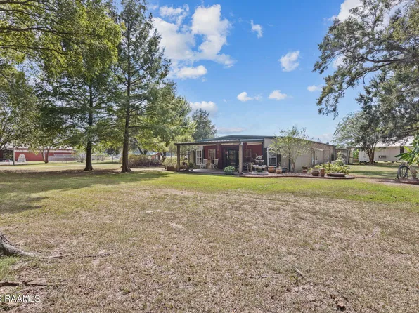 2527 Charles Burr Ln, Opelousas, LA 70570