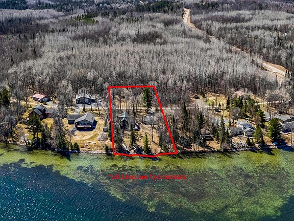 4th image of 5195 Evergreen Ln