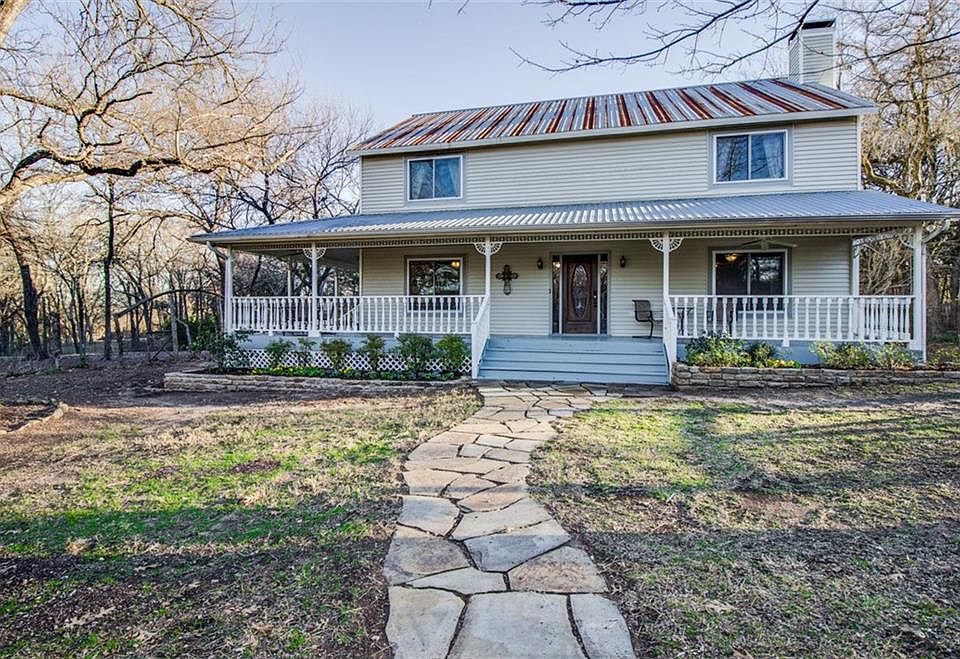 1st image of 927 Nokomis Cir