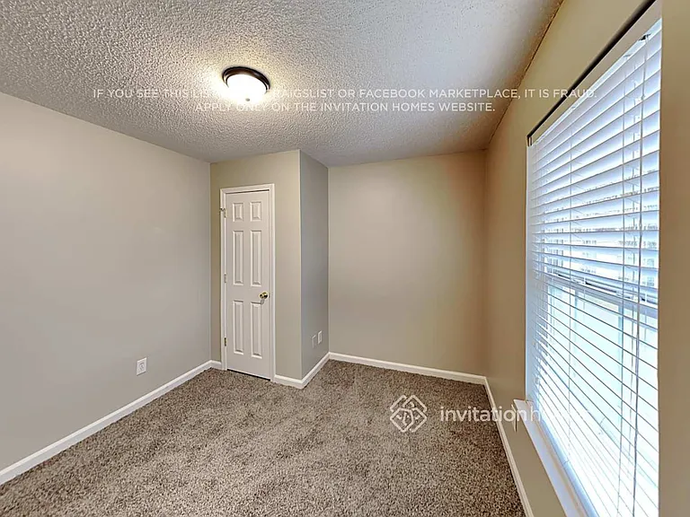 53 Millers Dr — Photo 14
