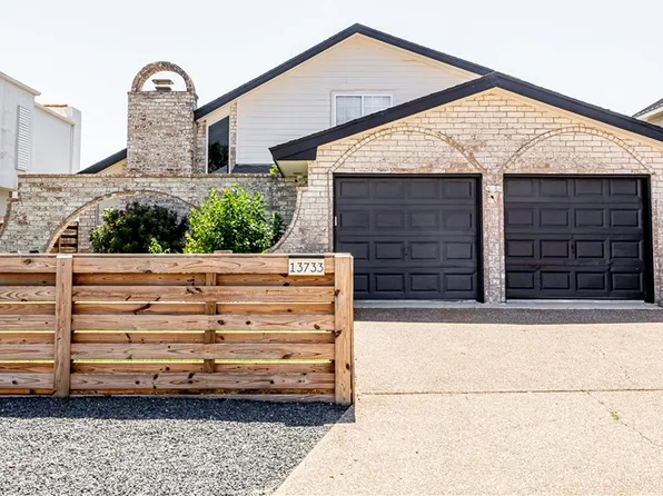 13733 A La Entrada St NE, Corpus Christi, TX 78418