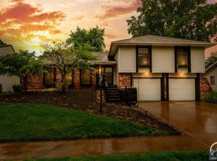 5847 SW 26th St, Topeka, KS 66614