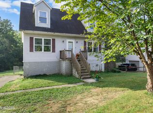 6600 Bay Circle Dr, Knoxville, TN 37918