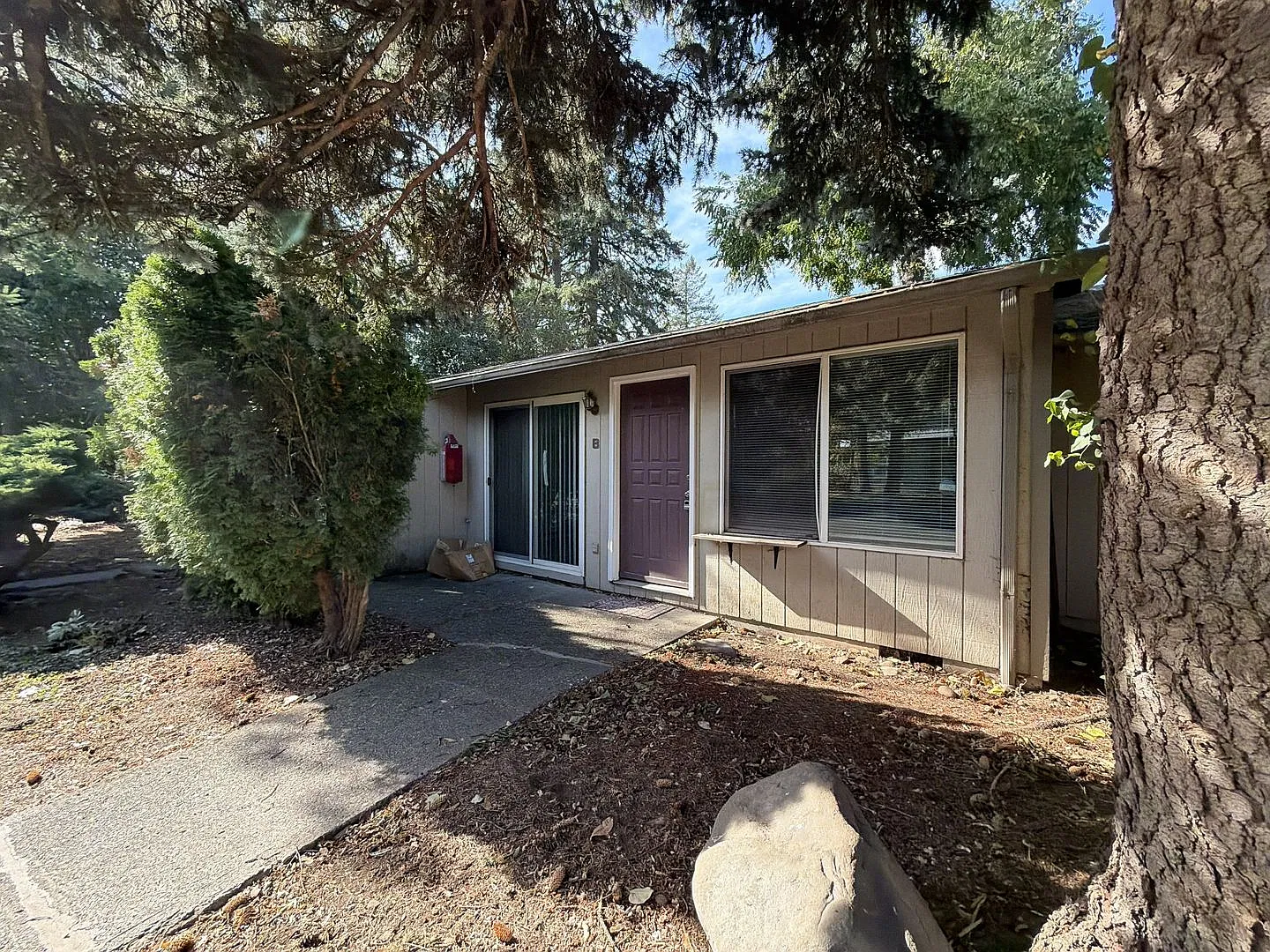 19109 SE Yamhill St — Photo 2