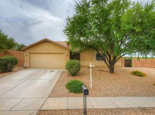 621 W Sulleys Pl, Vail, AZ 85641