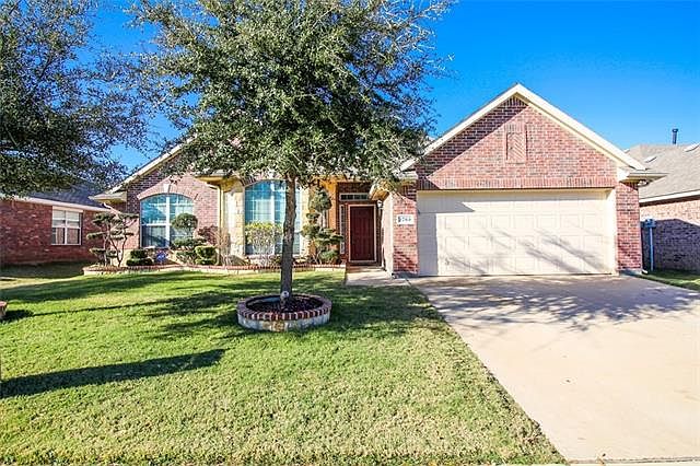 1st image of 2768 Sweetbriar Ln