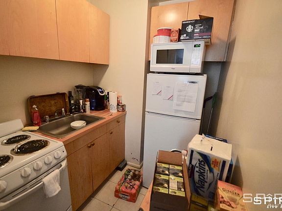 4th image of 286 W End Ave APT 1A