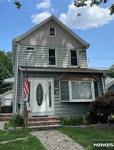1 bed, 1.0 bath, $2,250 — Photo 1