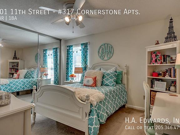 2nd image of 601 11th St APT 317