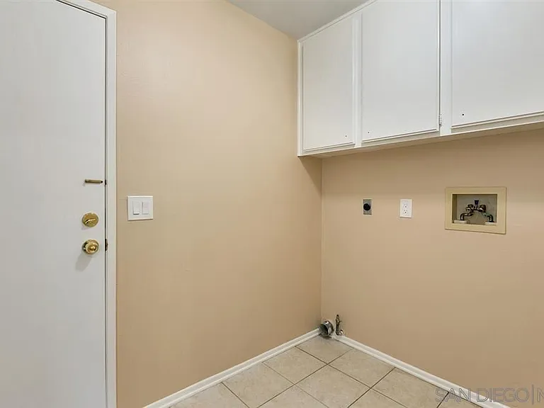 1438 Golfcrest Pl — Photo 11
