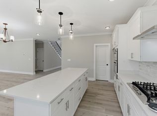 1760 W Main St, Lebanon, TN 37087