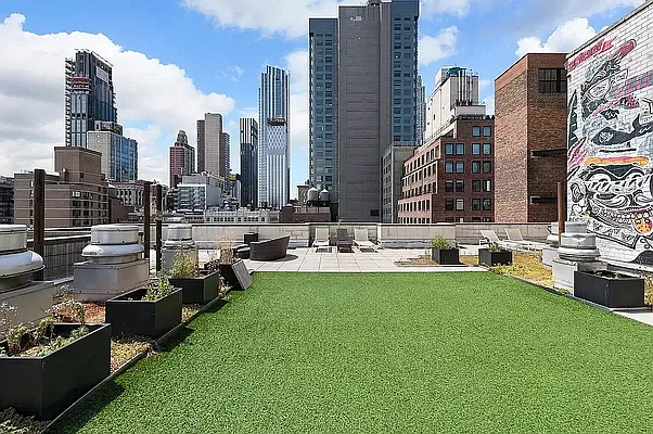 Rented by Metropolitan Property Group | media 9