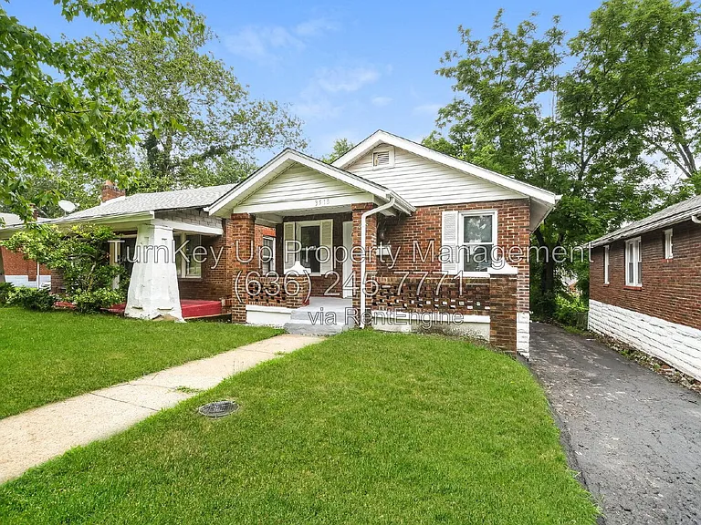 3518 Maywood Ave — Photo 2