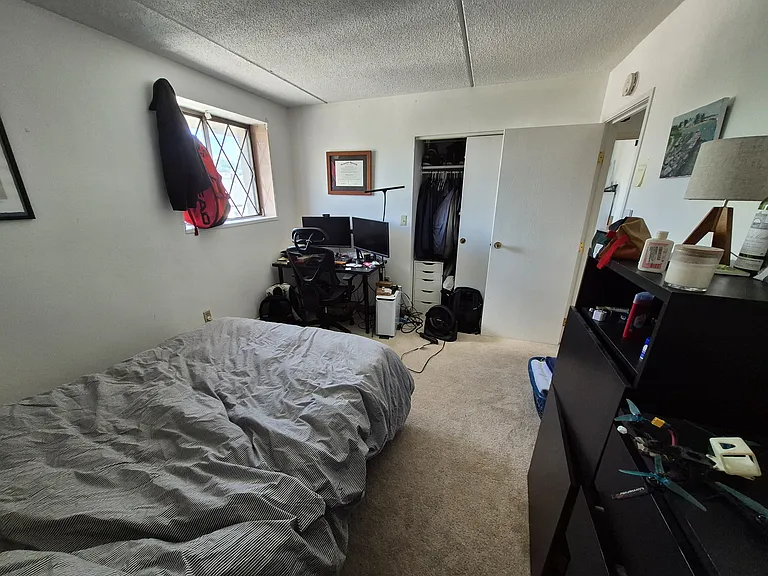 301 Lowell St #32 — Photo 10