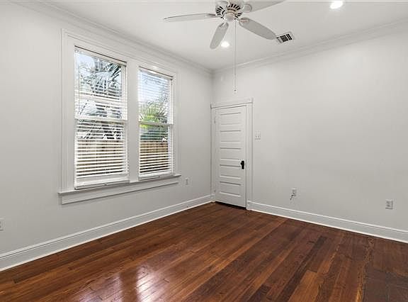5th image of 7003 Jeannette St