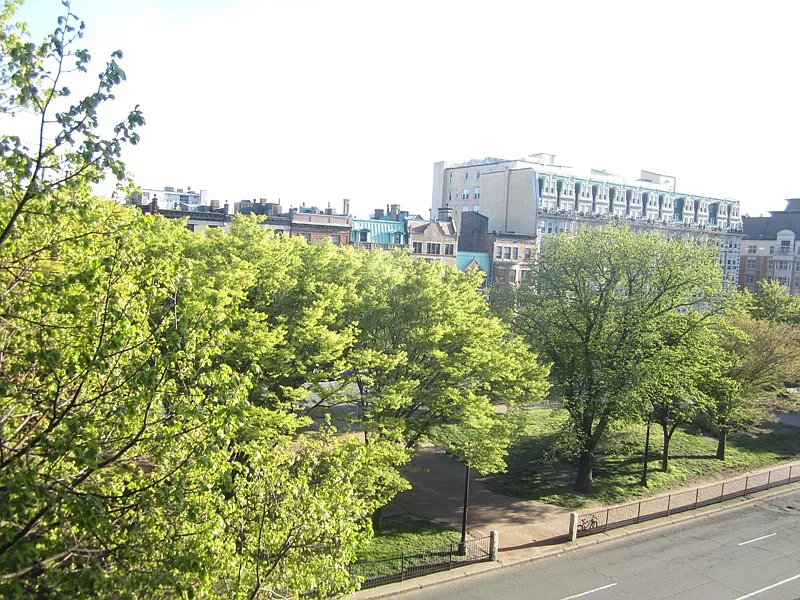 Building Photo - 471 Commonwealth Ave #4