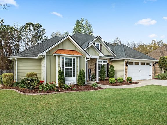 4th image of 4591 Amelia Cir