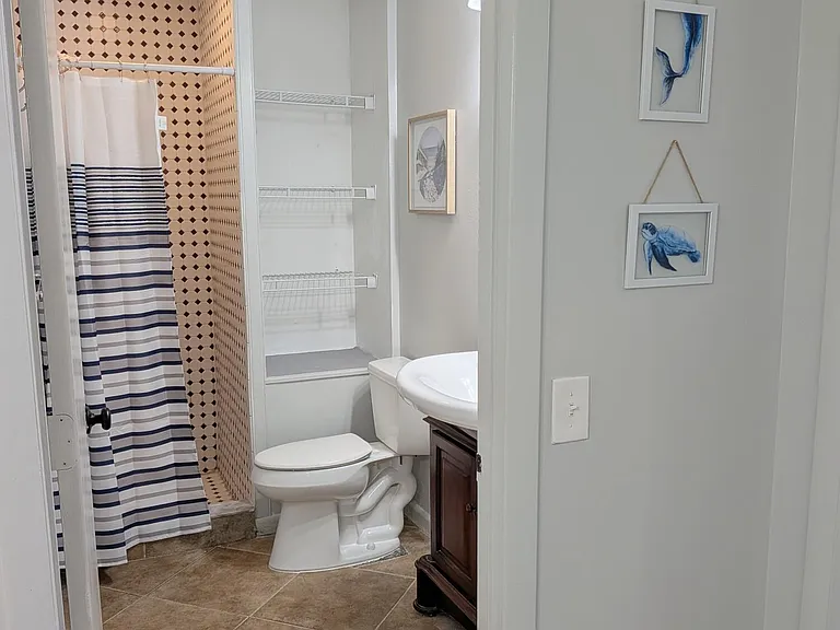 1866 9th Pl — Photo 11